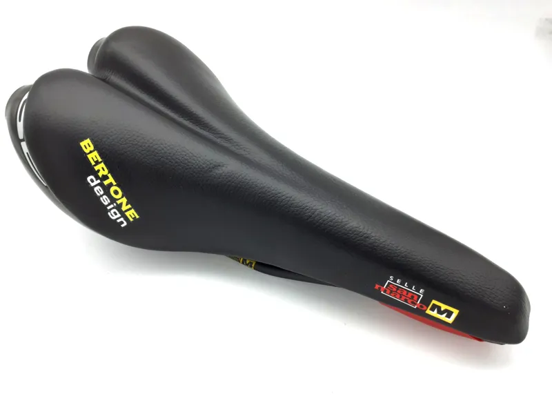 Selle San Marco SE Bertone Design M in Black